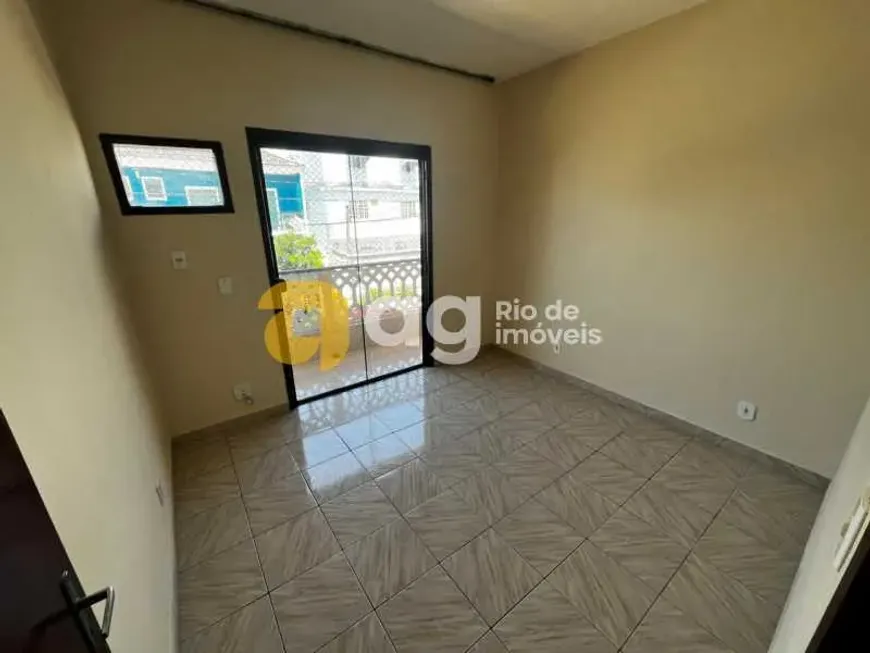 casa-de-vila-com-2-quartos-para-alugar-65m-no-taquara-rio-de-janeiro (3)